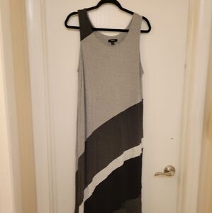 Gray and Black Sleeveless Maxi Dress